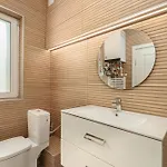 Spacious 3-bedroom In 부쿠레슈티
