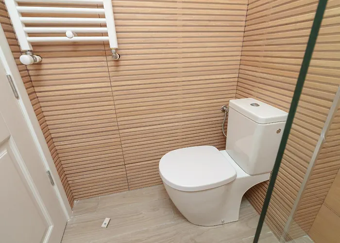 Spacious 3-bedroom In *